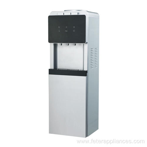 Durable in use water dispenser ce